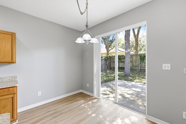 Building Photo - 737 Maya Susan Loop