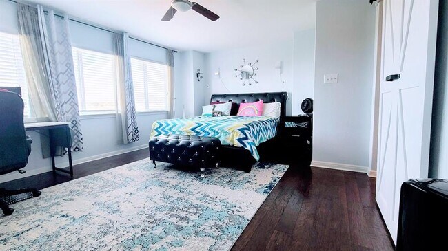 Building Photo - 1721 Buffalo Thunder