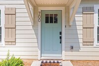 Building Photo - 700 West St