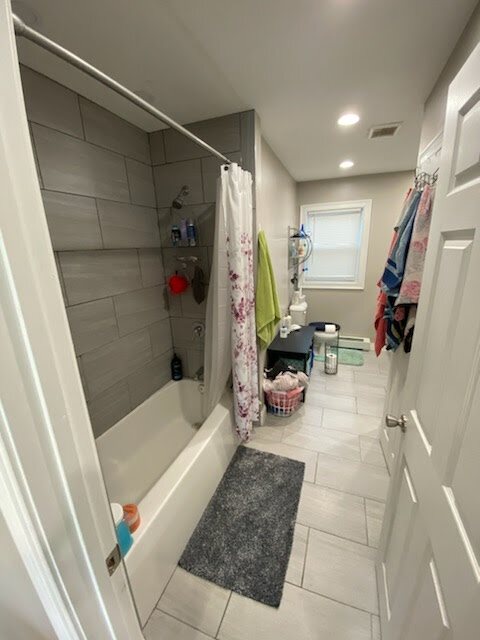 Building Photo - 63 Jastram St