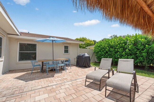 Building Photo - 9627 Althea Way