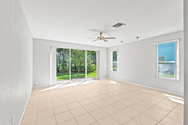 Building Photo - 1214 Sweet Violet Ct