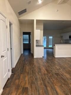 Building Photo - 920 Arkansas River Dr