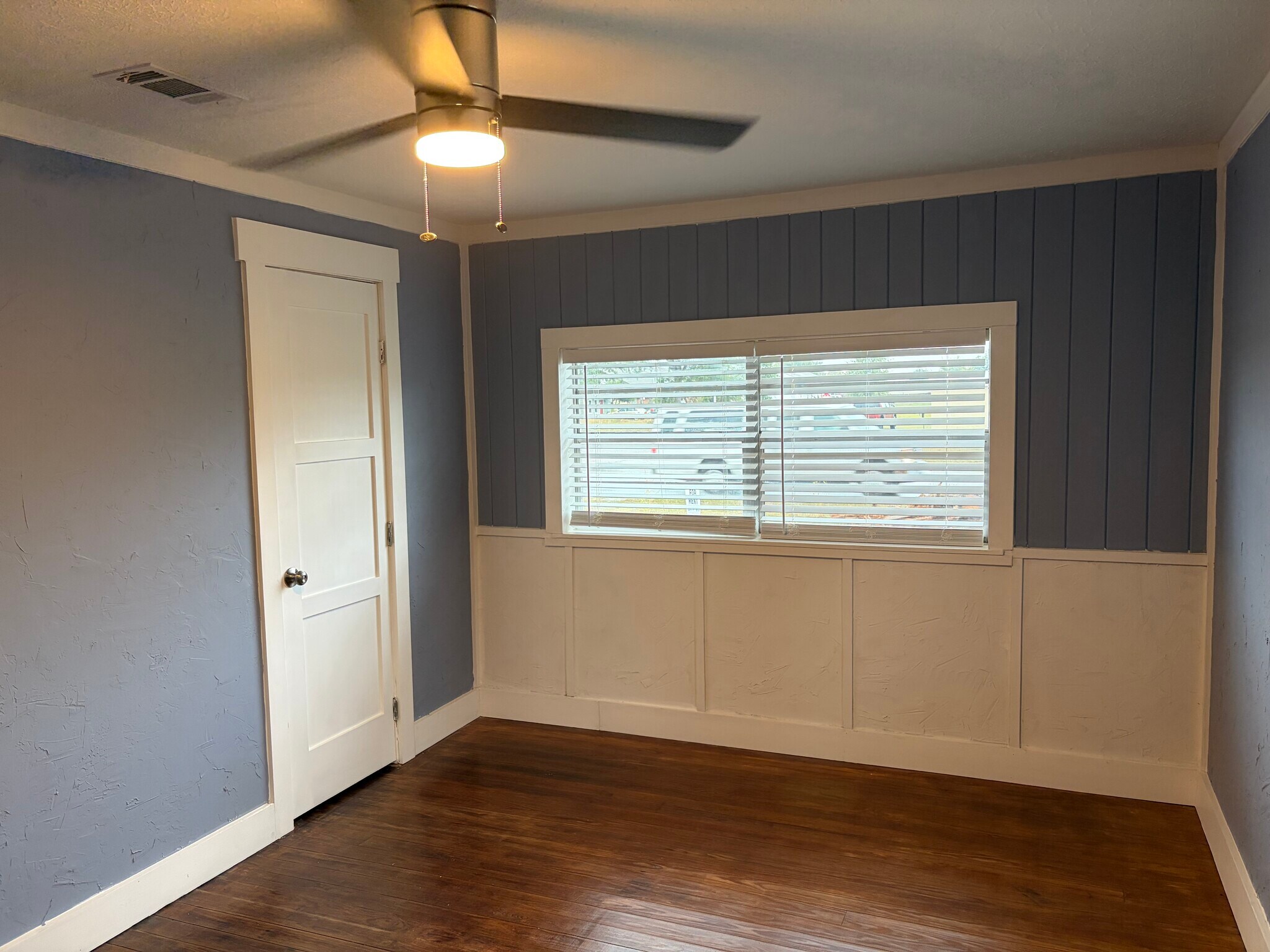 Building Photo - 5329 Cherry St