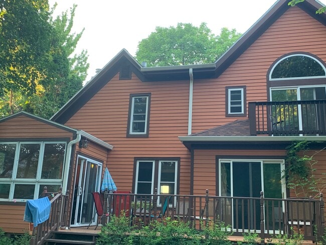 Building Photo - 2919 Harvey St