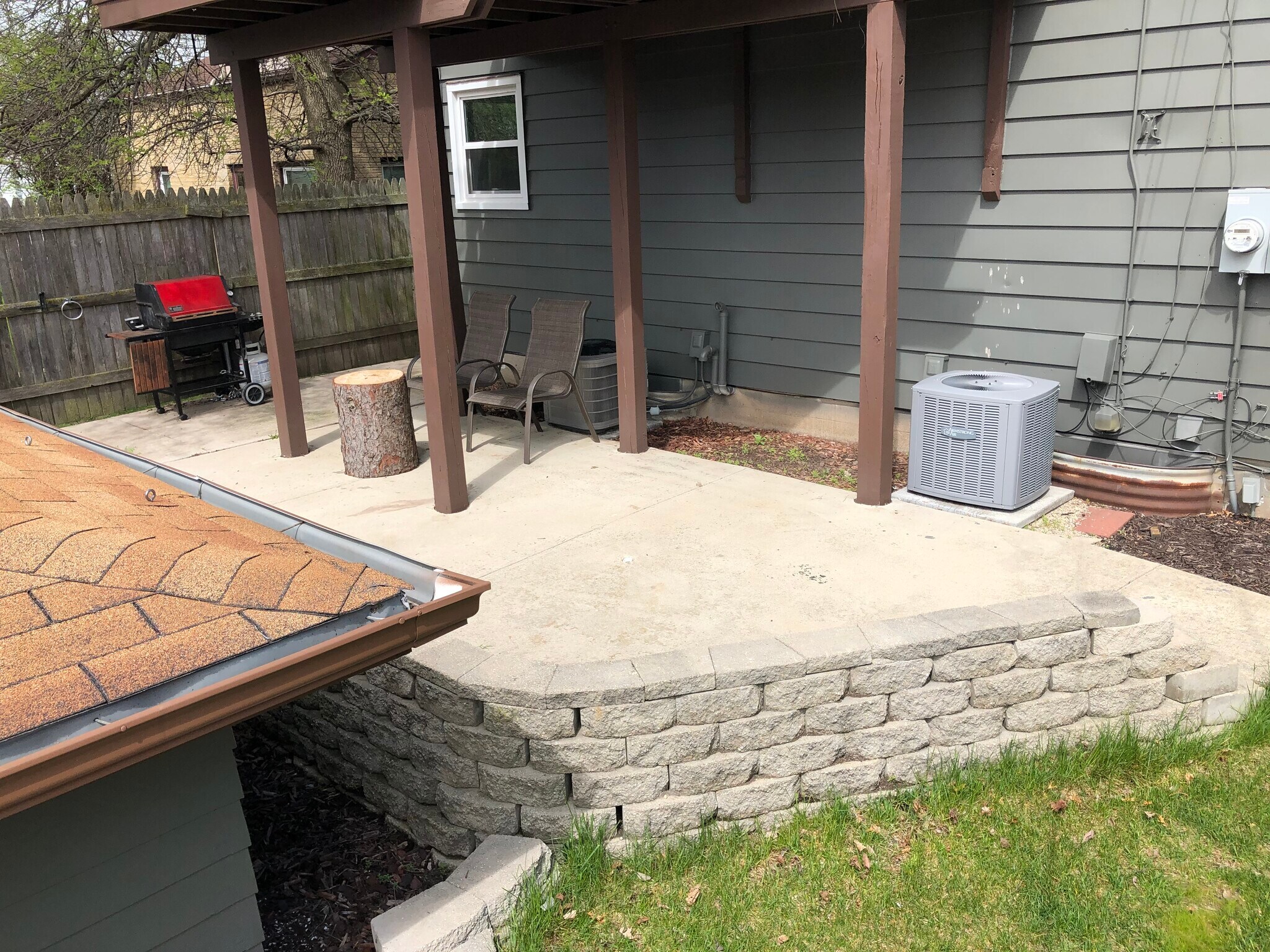 Private Patio - 3541 S Chase Ave