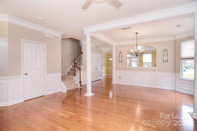 Building Photo - 9420 Rosewood Meadow Ln