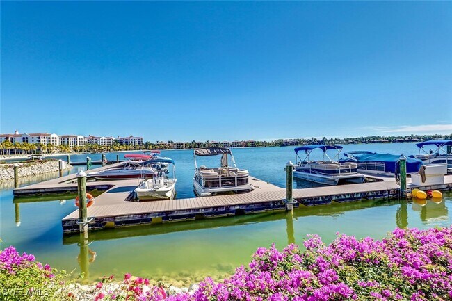 Building Photo - 10731 Mirasol Dr