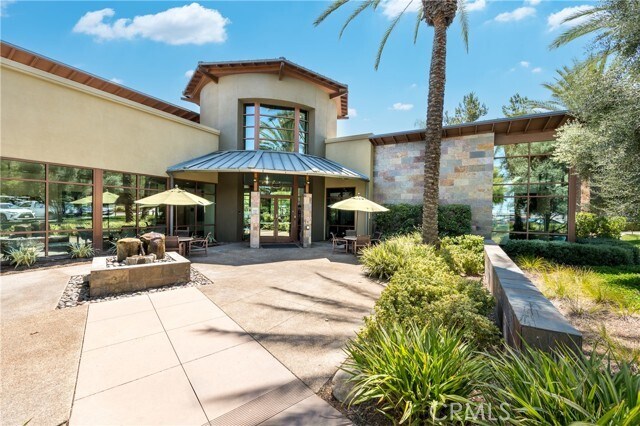 Building Photo - 23801 Los Pinos Ct
