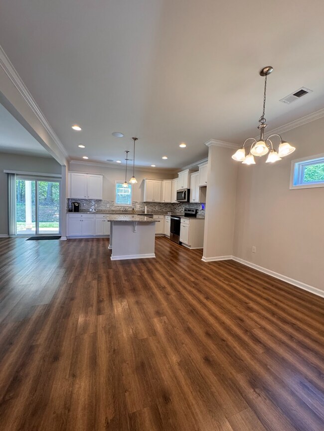 Building Photo - 320 Alameda Ln