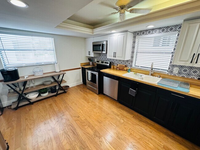 Building Photo - 12274 1st St W