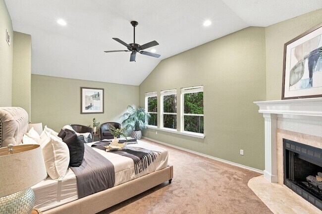 Building Photo - 7030 Pecan Creek Cir