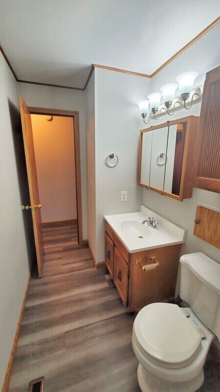 Building Photo - 6235 Langdon Ave SW