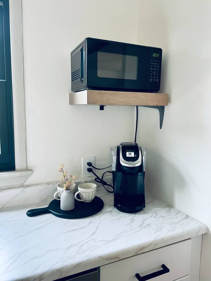 Building Photo - 2429 W Saint Vrain St