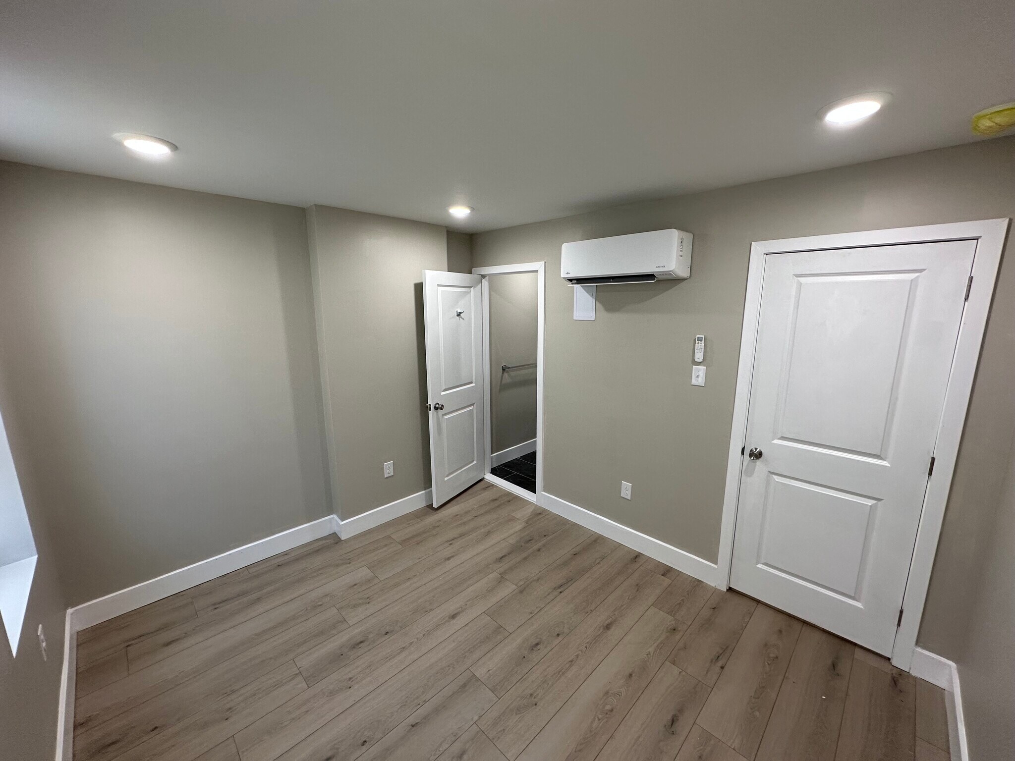 Building Photo - 4703 Penn St