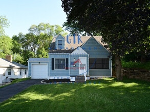 Building Photo - 6010 Evans St