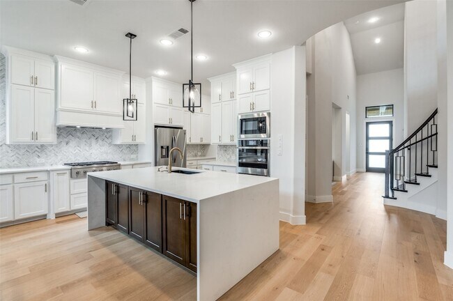 Building Photo - 3712 Connie Ln