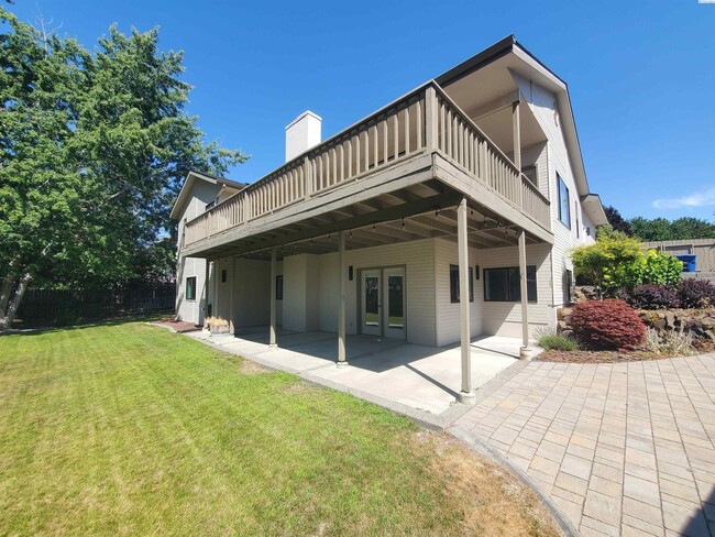 Building Photo - North Richland For Rent
