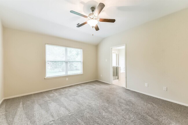Building Photo - 16155 Beachside Pl