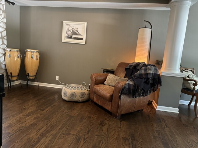 Building Photo - 459 Rock Hall Cir