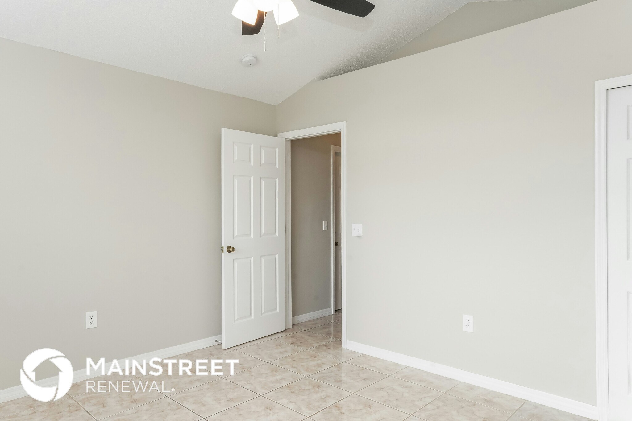 Building Photo - 2406 Parsons Pond Cir