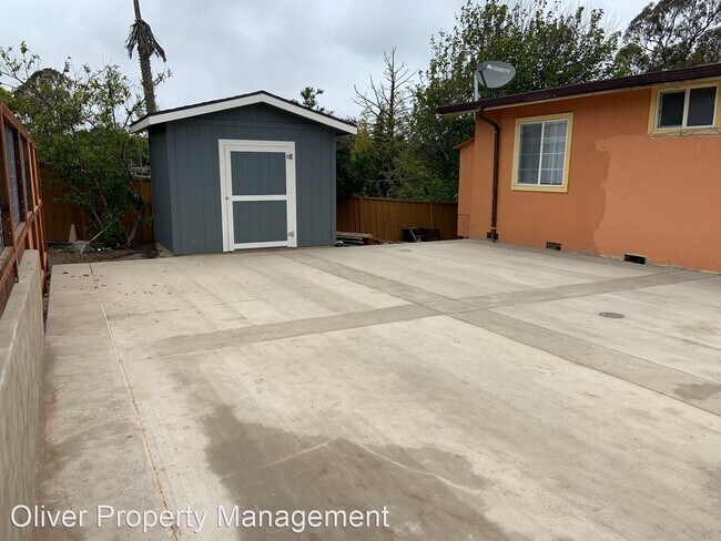 Building Photo - 3 br, 1 bath House - 19 A Miller Rd