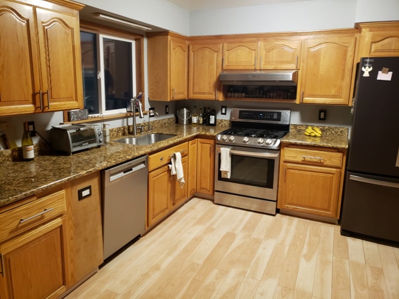 Building Photo - 36 Barrie Dr