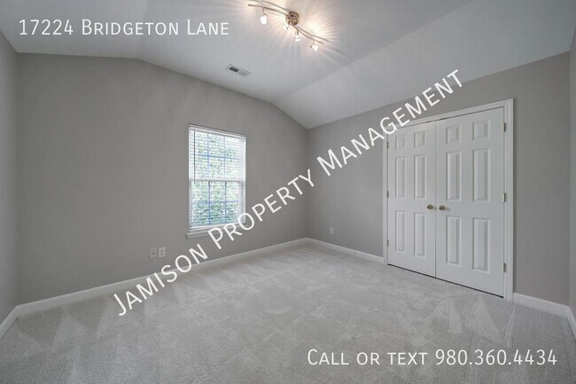 Building Photo - 17224 Bridgeton Ln