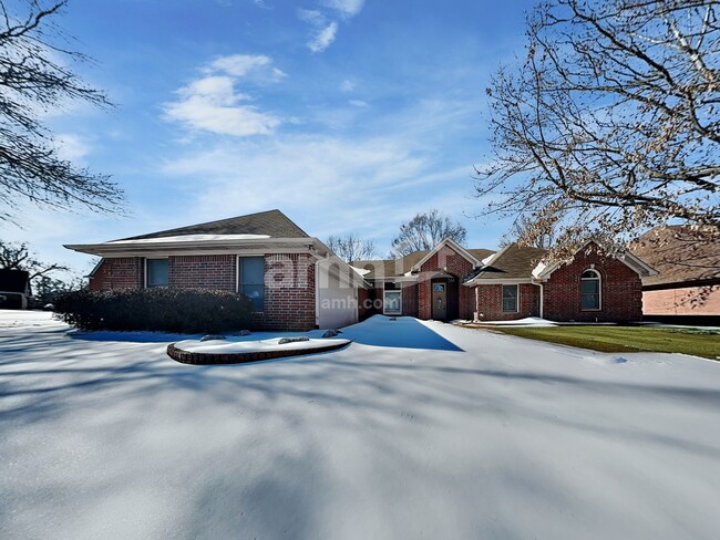 Building Photo - 5181 Marlboro Ct