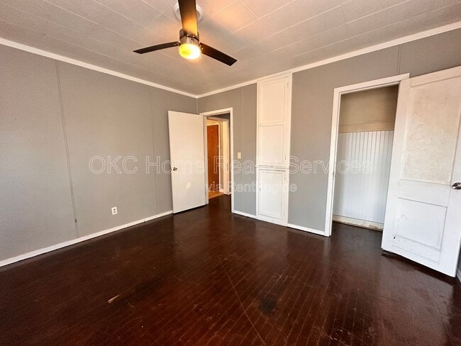 Building Photo - 2144 NW 36th St