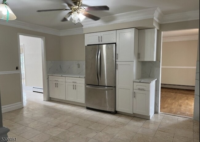 Building Photo - 11 Crefeld Ct