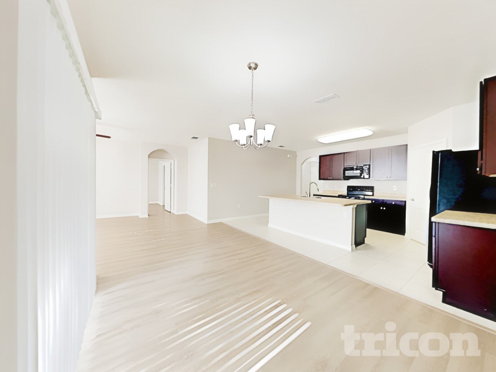 Building Photo - 2449 Valhalla Dr