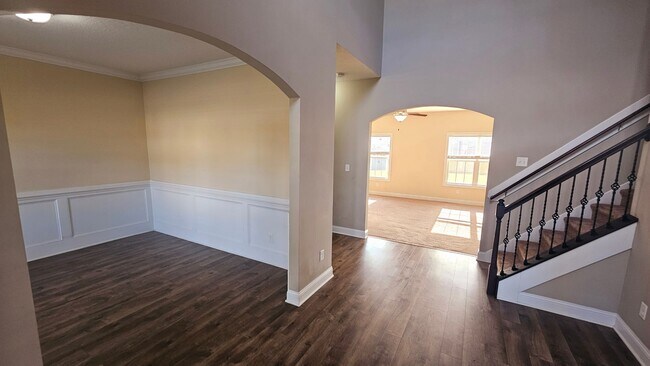 Building Photo - 4 BR 3.5 BA in Swansboro!