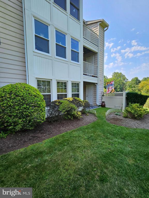 Building Photo - 904 Martell Ct