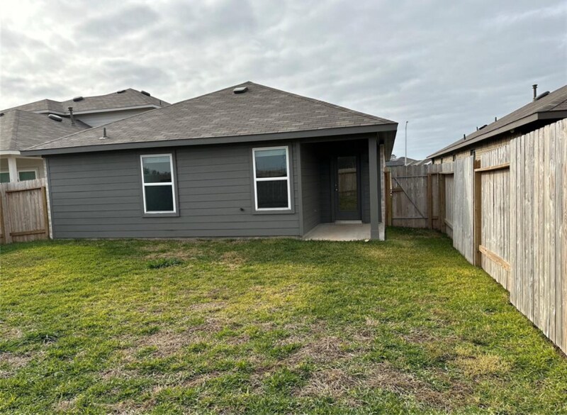 Building Photo - 24042 Breckenridge Hts Ln