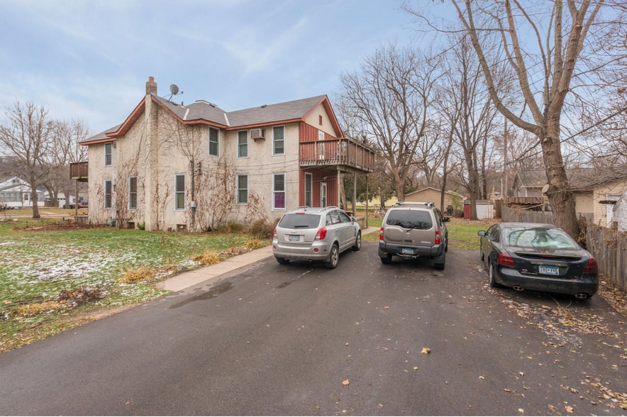 Primary Photo - 680 6th St