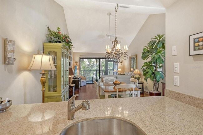 Building Photo - 1720 Glenhouse Dr