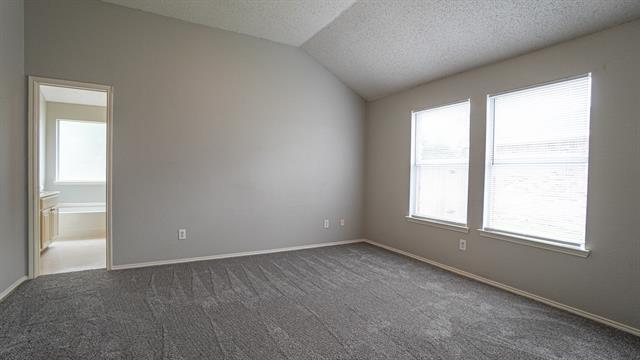 Building Photo - 1036 Hampton Dr