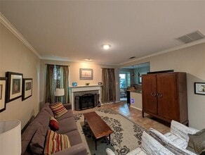 Building Photo - 8655 Brittania Ct