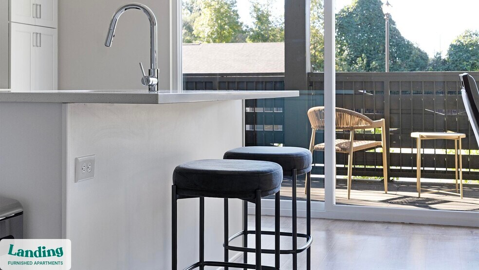 Building Photo - 1000 Forestview Dr