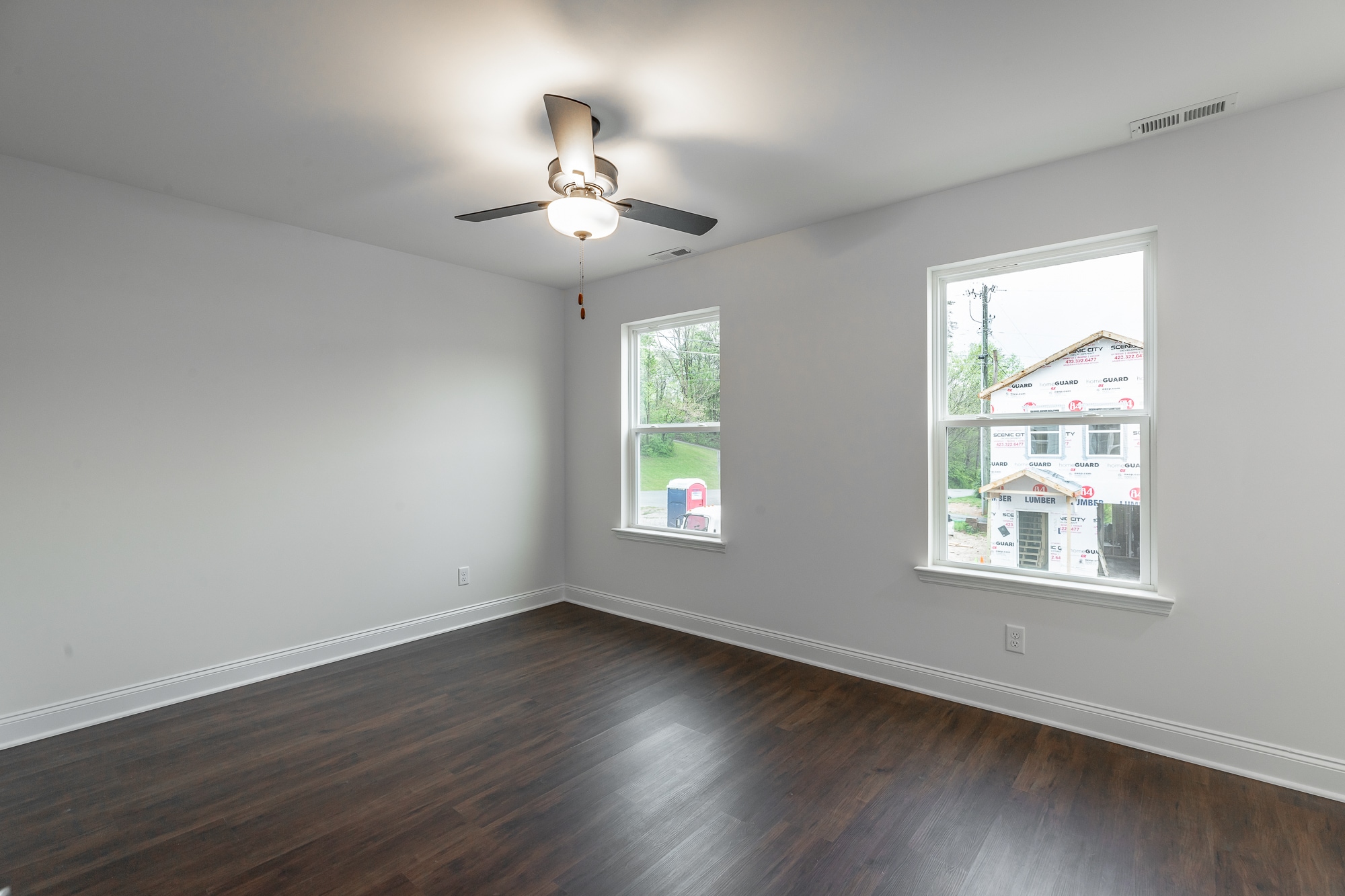 Building Photo - 5559 Stream Ln