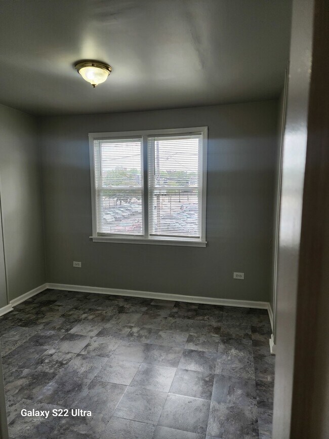 Building Photo - 7823 S Evans Ave