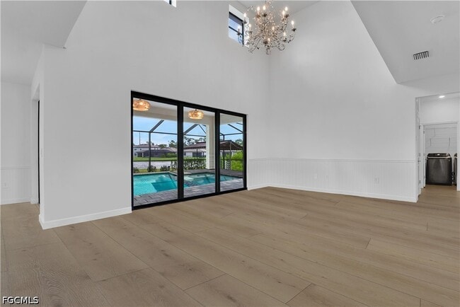 Building Photo - 10883 Timber Creek Dr