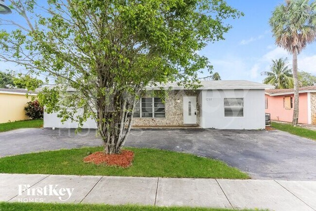 Primary Photo - 1251 NW 56th Ave