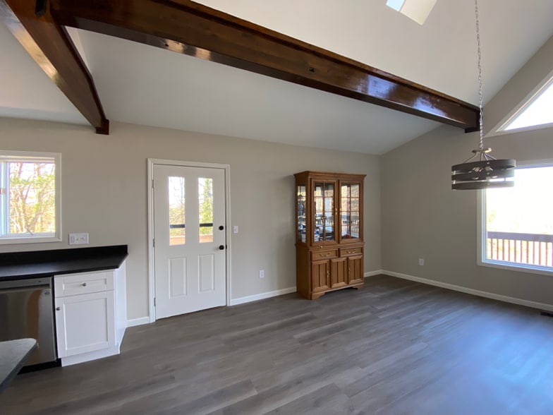 Building Photo - 442 Bradshaw Ln