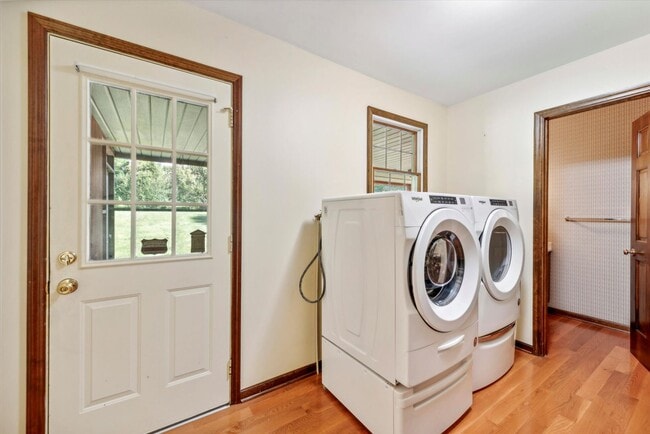 Building Photo - 3BD/2.5BA Rancher in Kennett Square Borough!