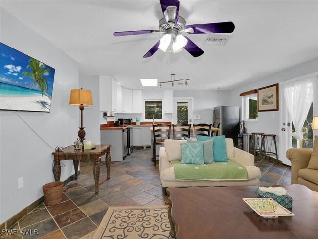 Building Photo - 9144 7th St N