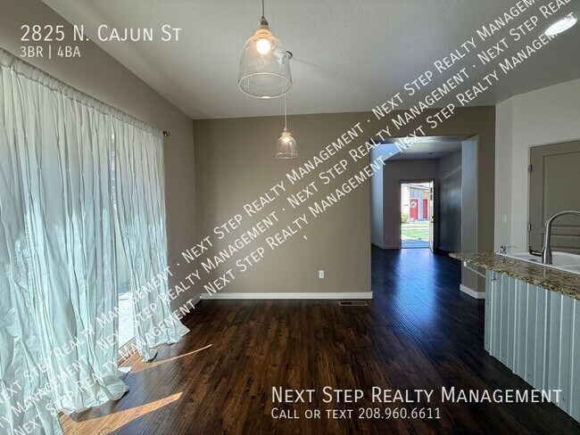 Building Photo - 2825 N Cajun Ln