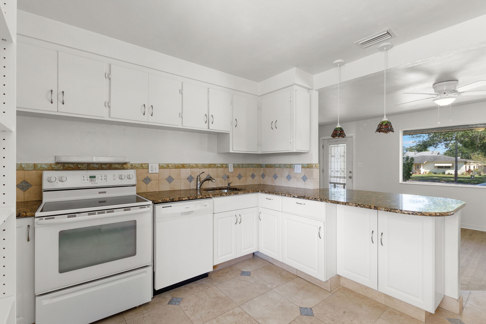 Building Photo - 5230 1st Ave N