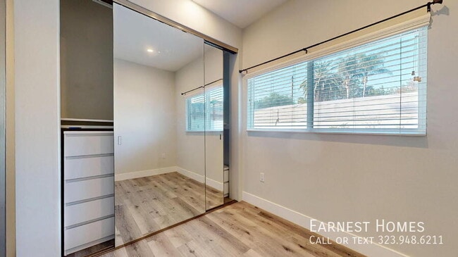 Building Photo - 7051 1/2 White Oak Avenue-